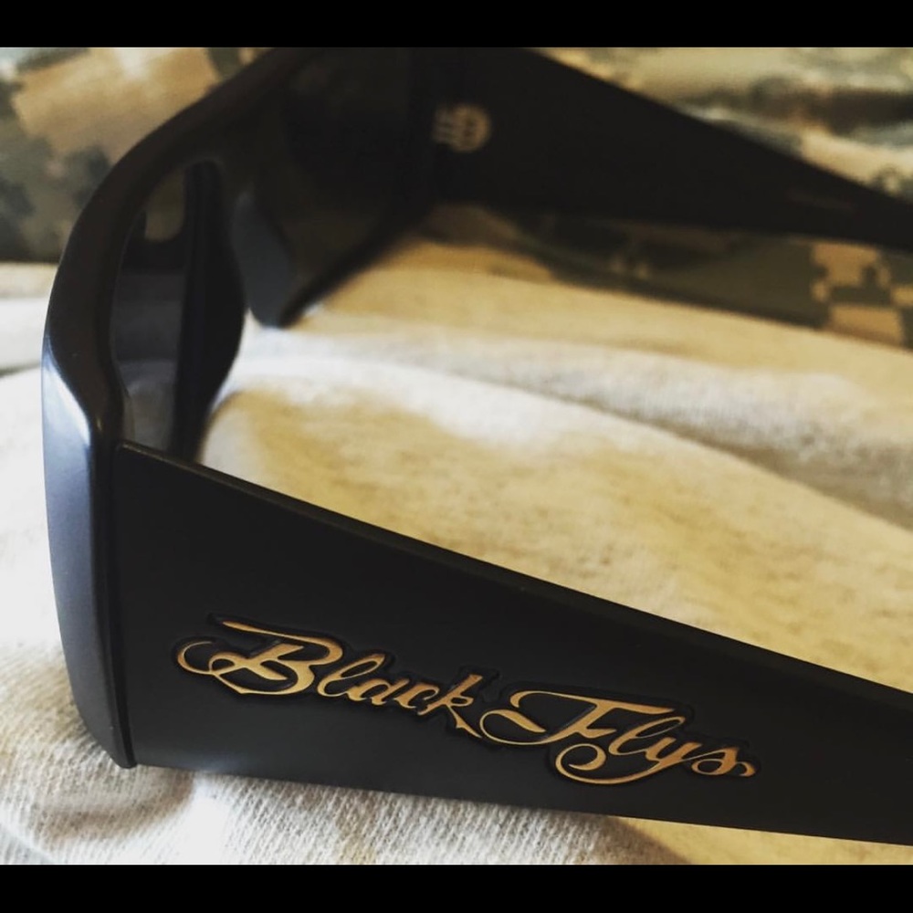 Fly Straight polarized Sunglasses - Picture 13 of 16